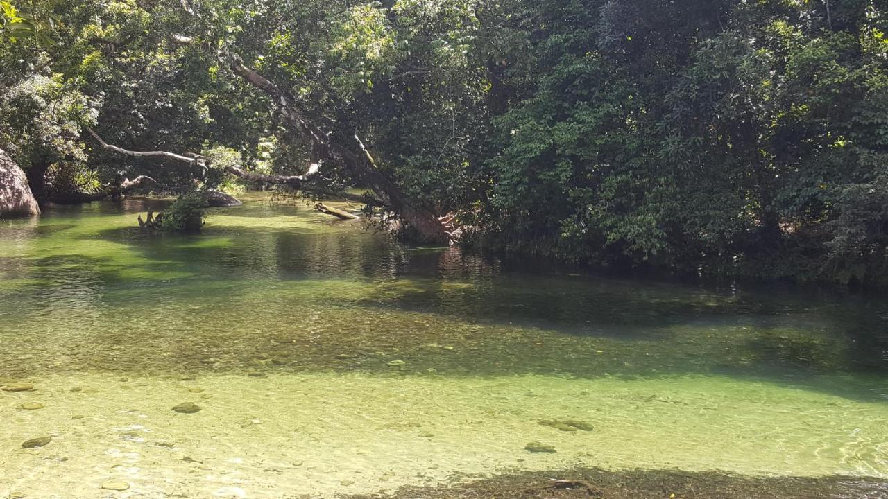 Готель Babinda Quarters Екстер'єр фото