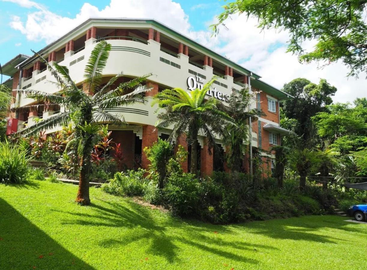 Готель Babinda Quarters Екстер'єр фото