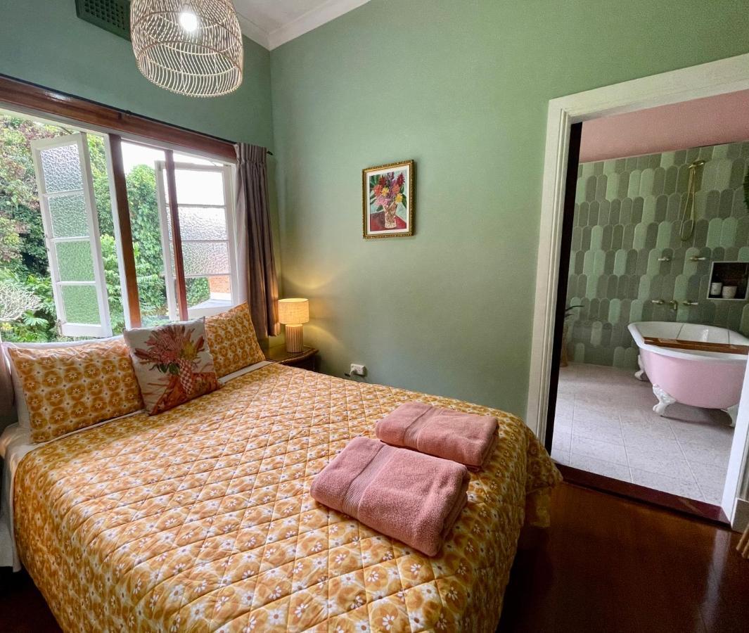 Готель Babinda Quarters Екстер'єр фото