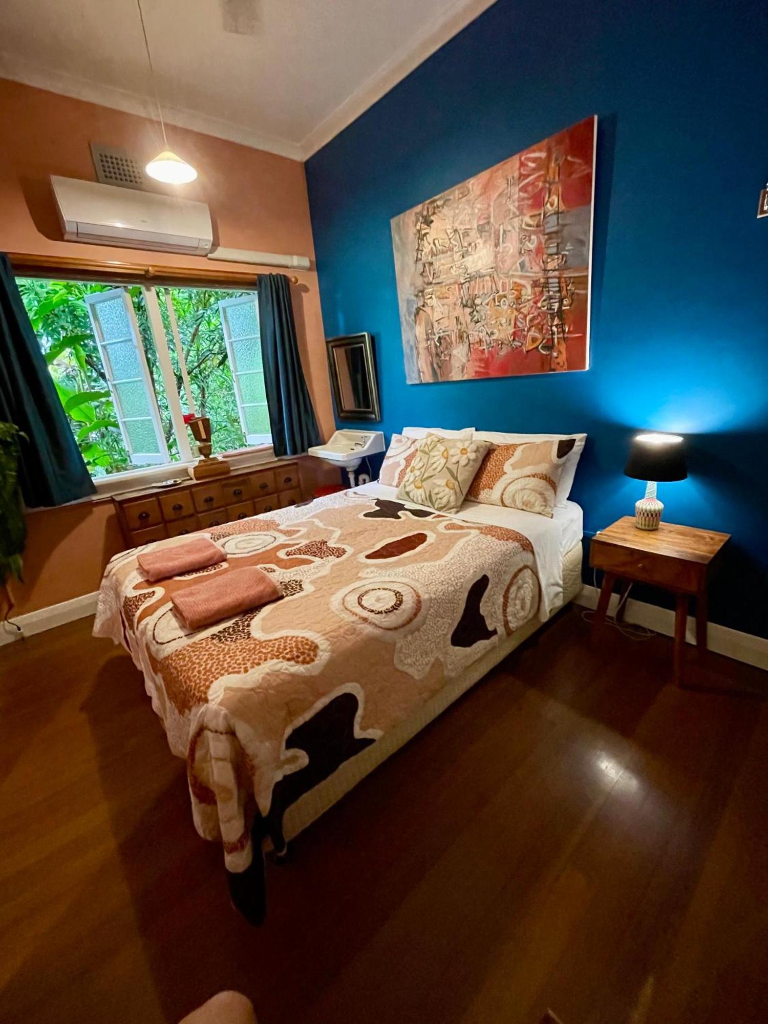 Готель Babinda Quarters Екстер'єр фото